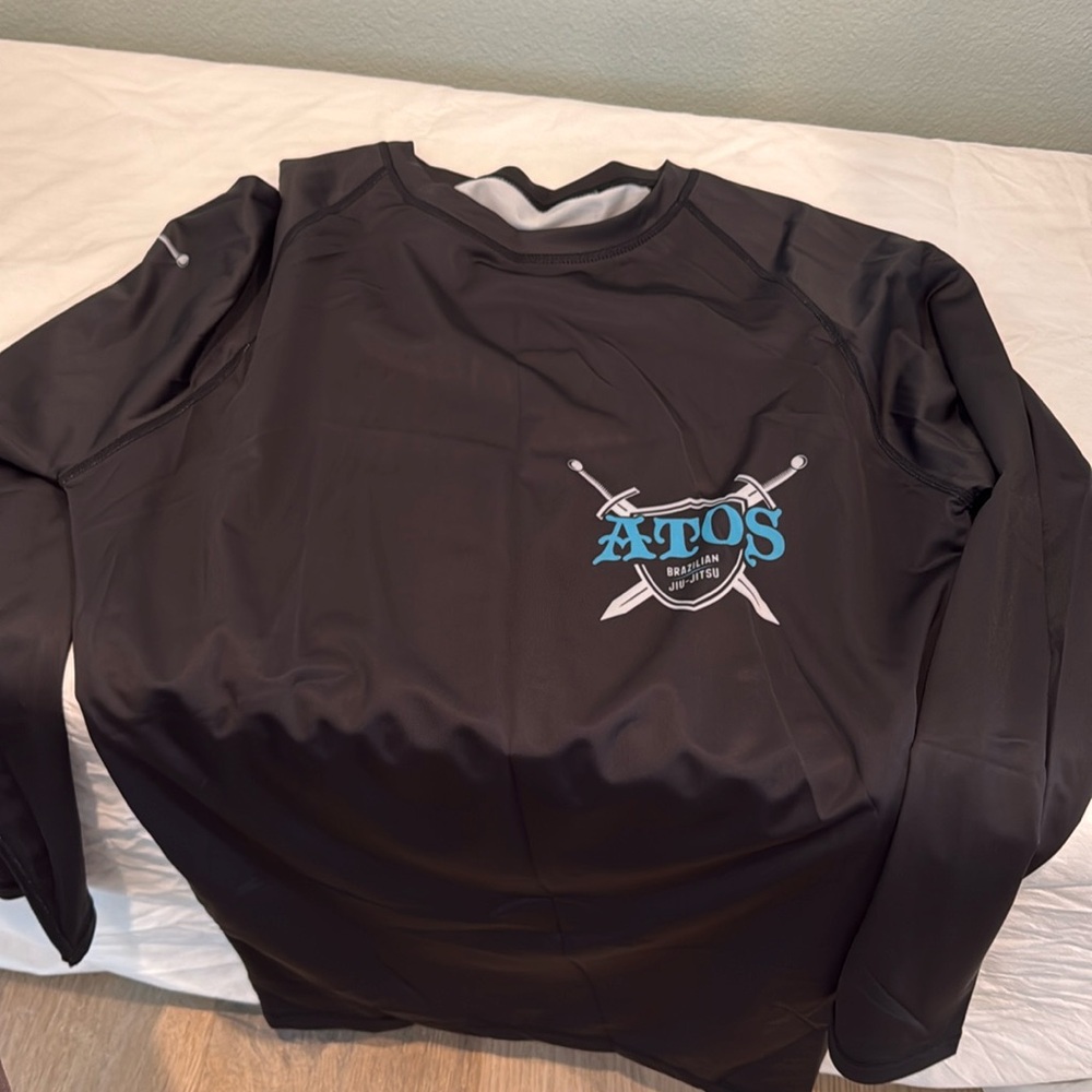 Atos Jiu Jitsu long sleeved no Gi rashguard XXL